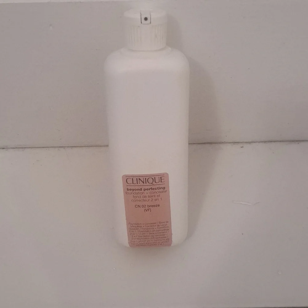 Clinique new without